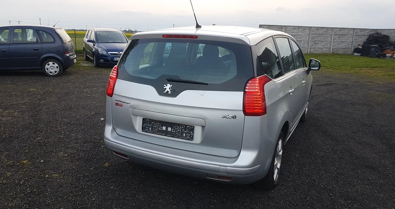 Peugeot 5008 cena 9999 przebieg: 250000, rok produkcji 2011 z Olesno małe 254